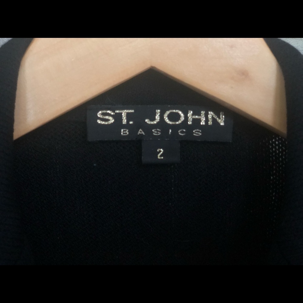 EUC St. John Basics black knit jacket size 2 - Picture 7 of 7